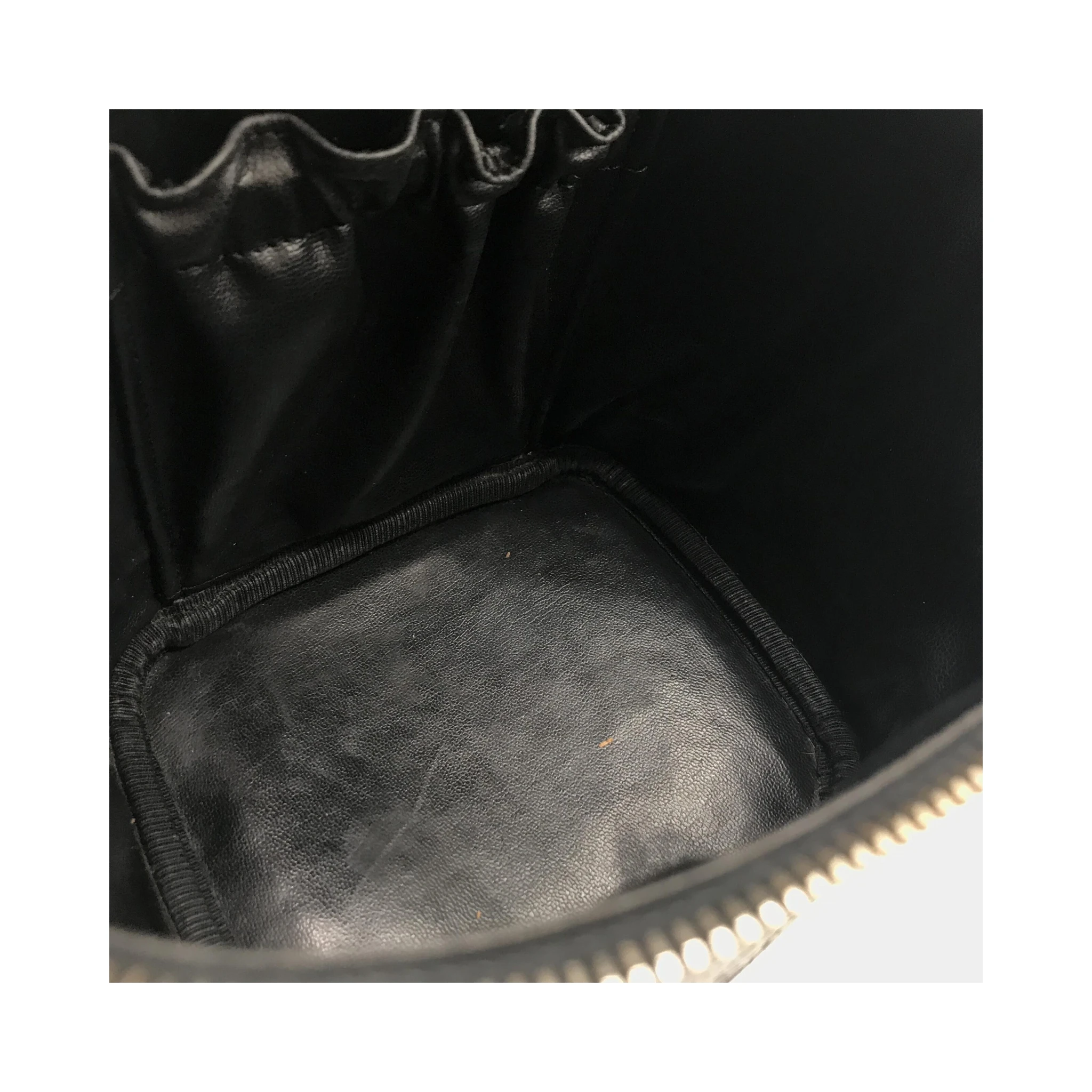 Caviar Leather Vanity Handbag In Black