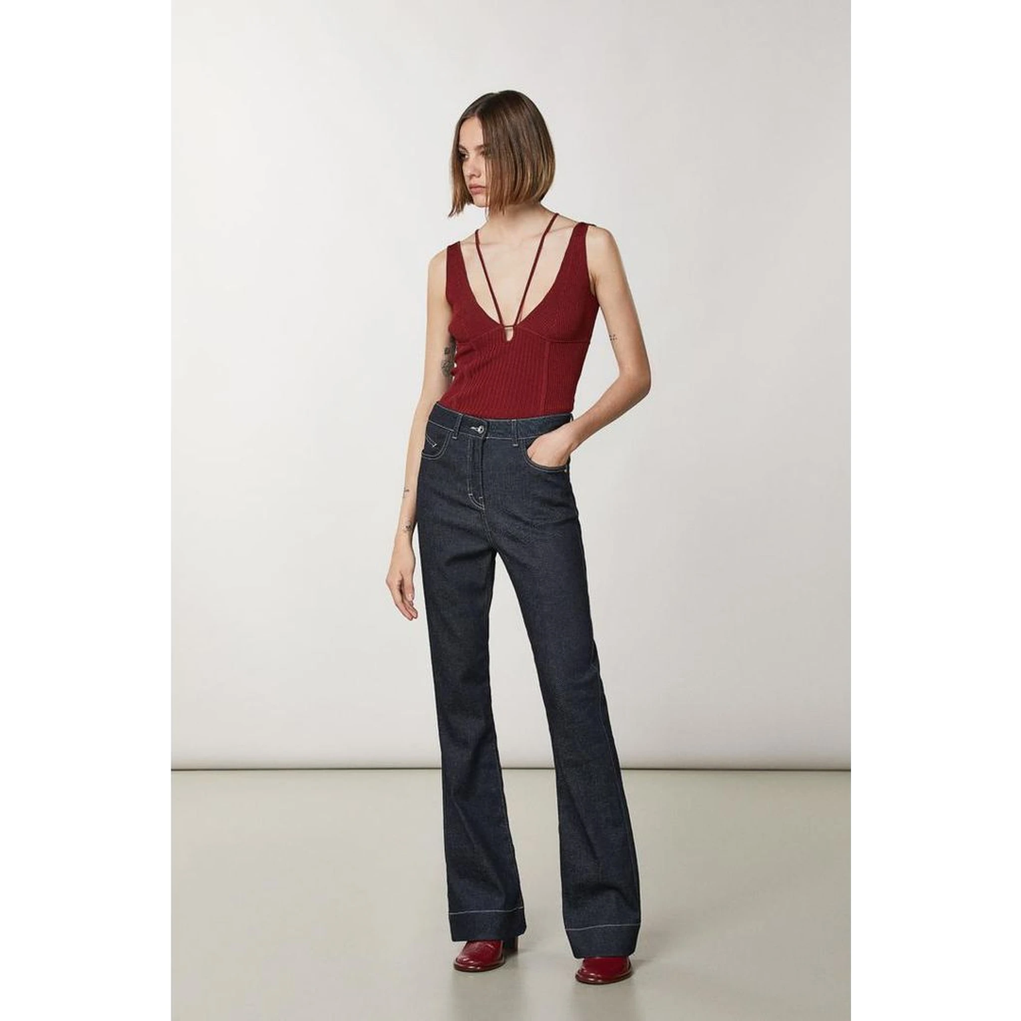 Red Viscose Sleeveles T-Shirt