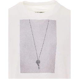 تيشيرتات وبولو بيضاء من MM6 Maison Margiela