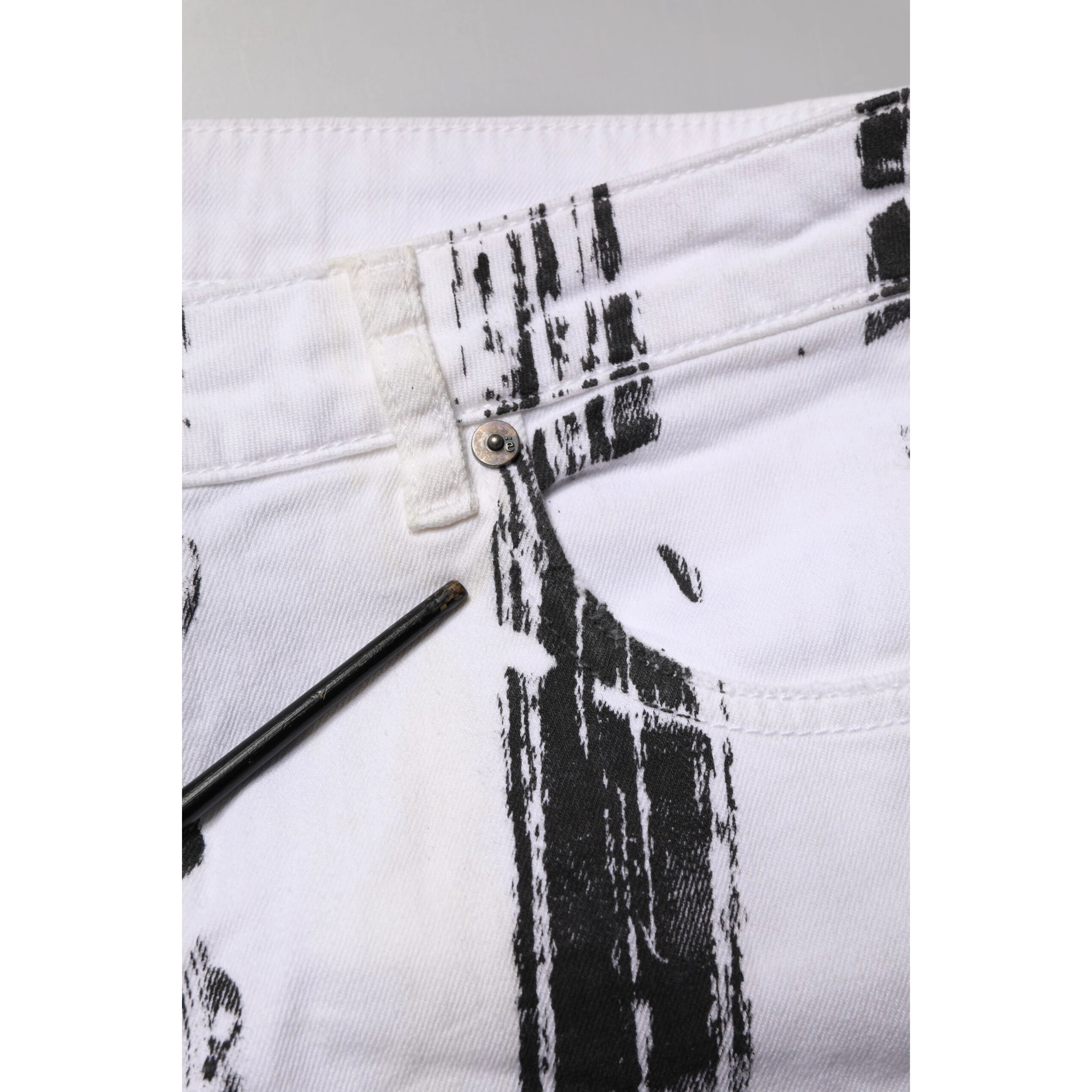 Black White Stripes Mid Waist Cropped Capri Jeans
