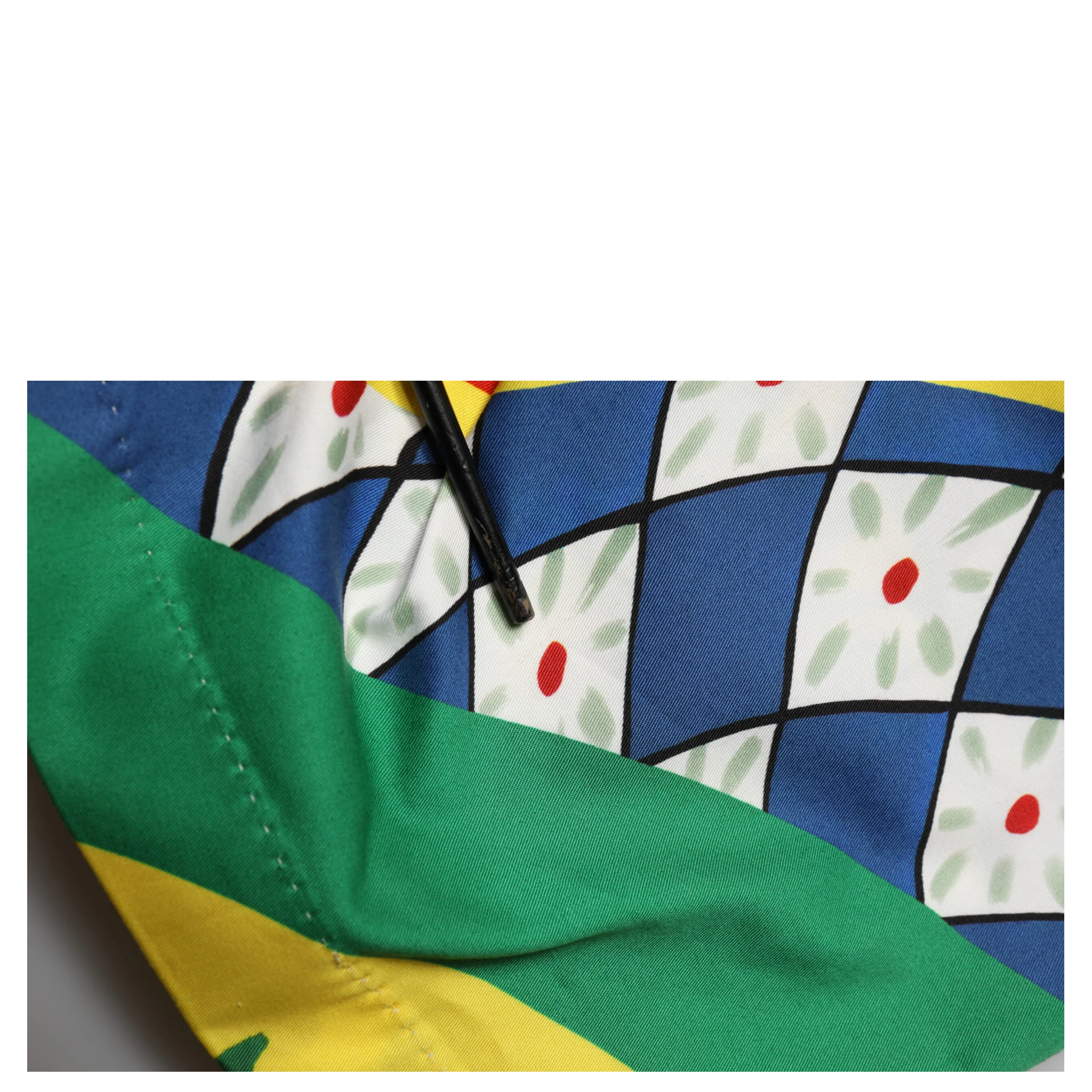 Multicolor Carretto Print Men Bermuda Shorts