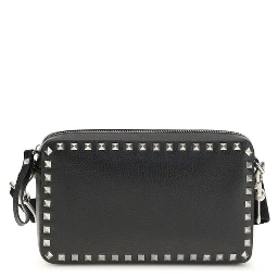 حقيبة كتف بوس توروس من جلد العجل الأسود