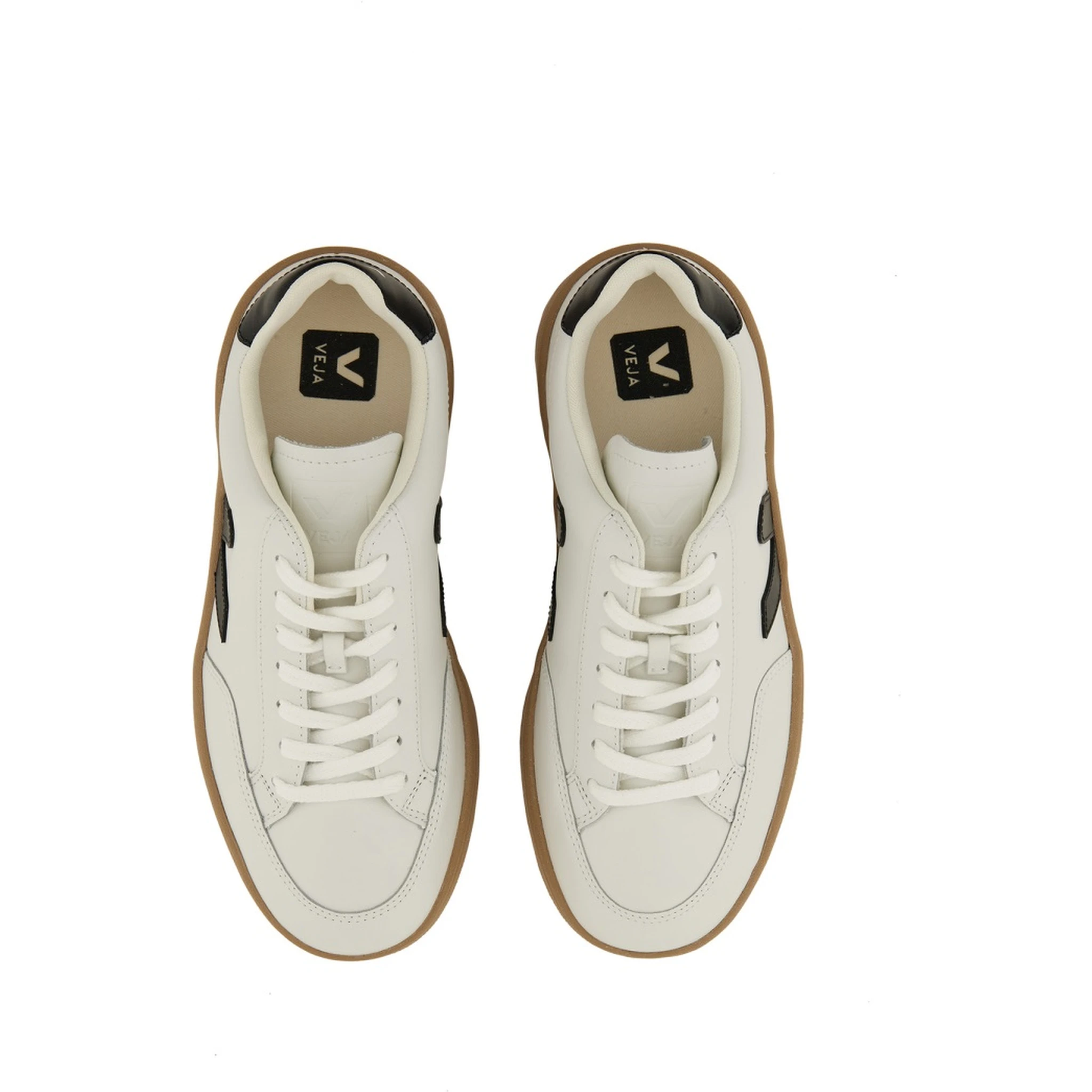 SNEAKER "V-12"