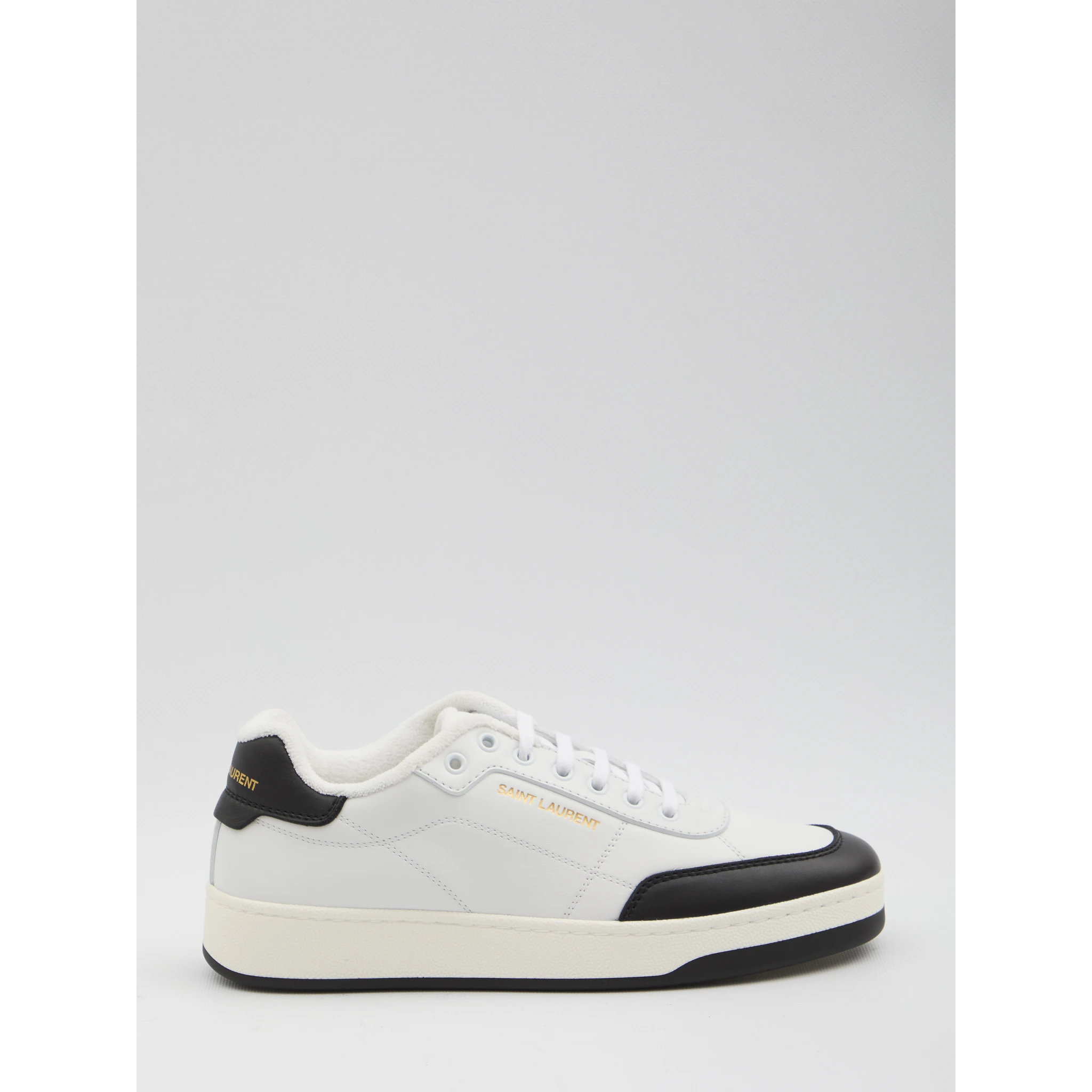 حذاء رياضي SL/61 من الجلد الناعم