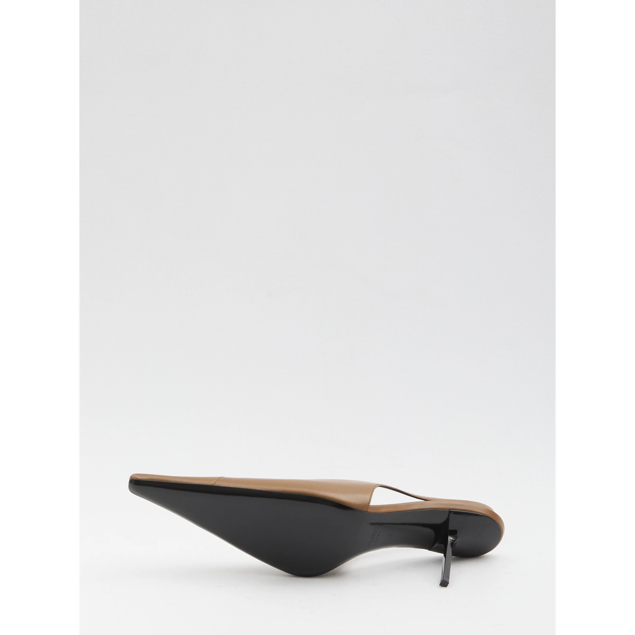 Babylone Breteuil pumps