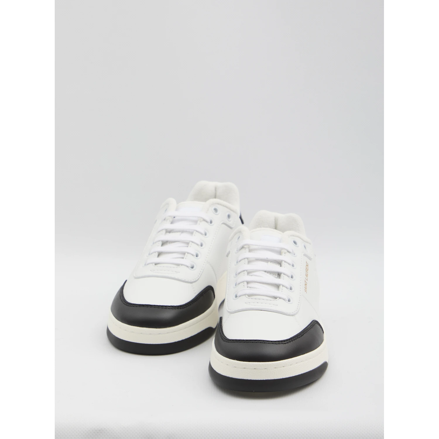 SL/61 sneakers in smooth leather
