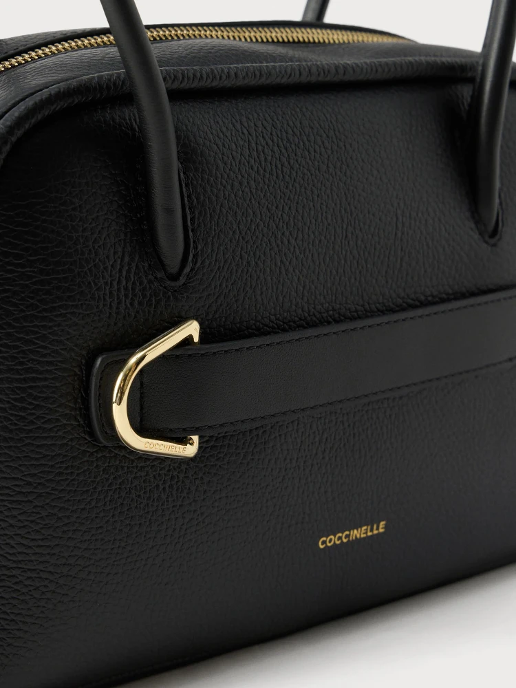 COCCINELLE PAKI bag alternative