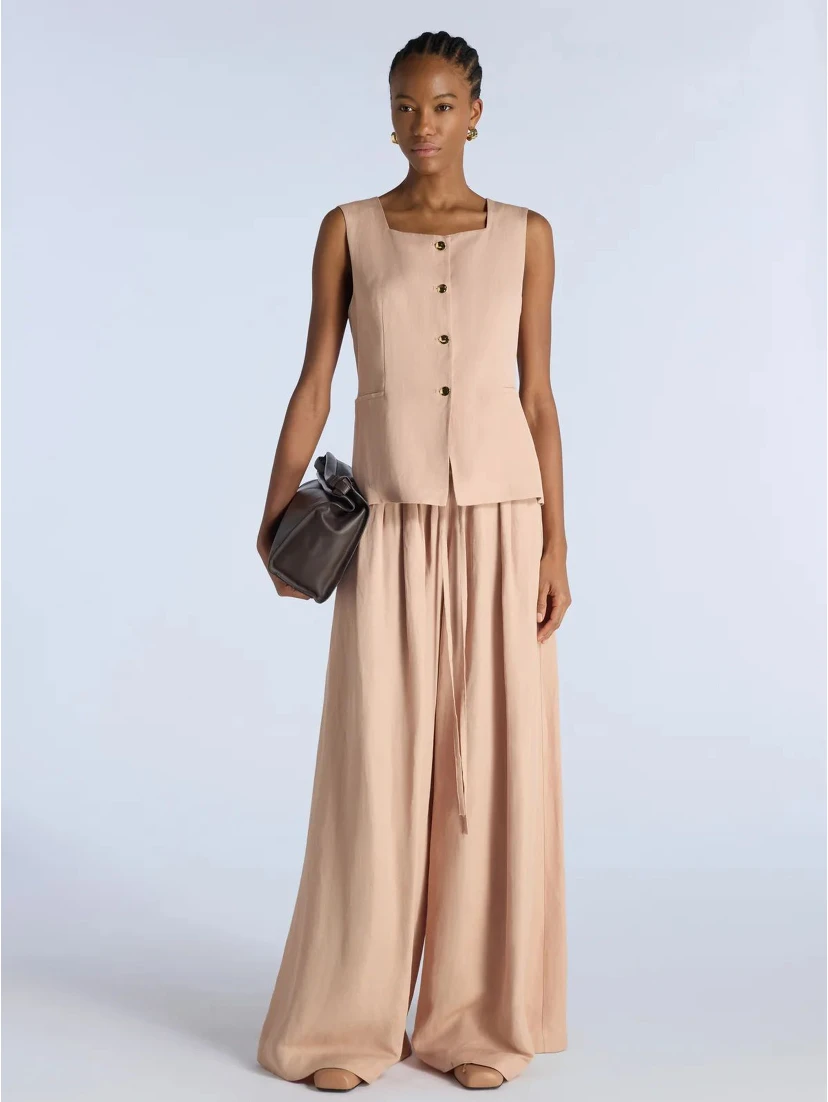 سترة ليفيانا كونتي بوبي