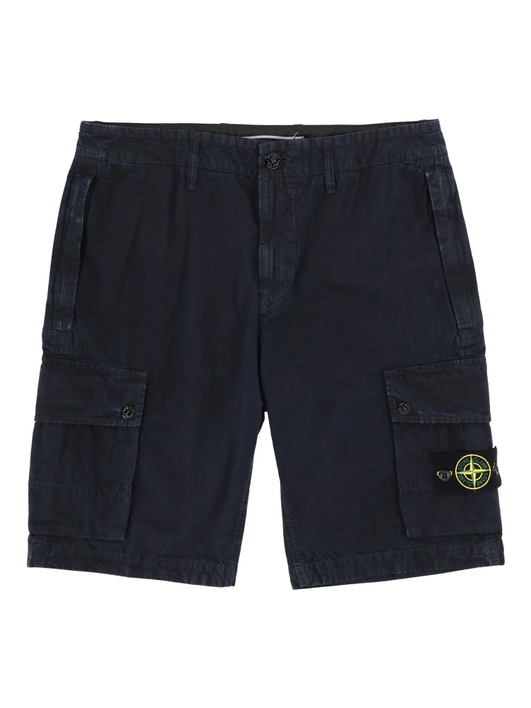 SHORTS CARGO CON PATCH LOGO