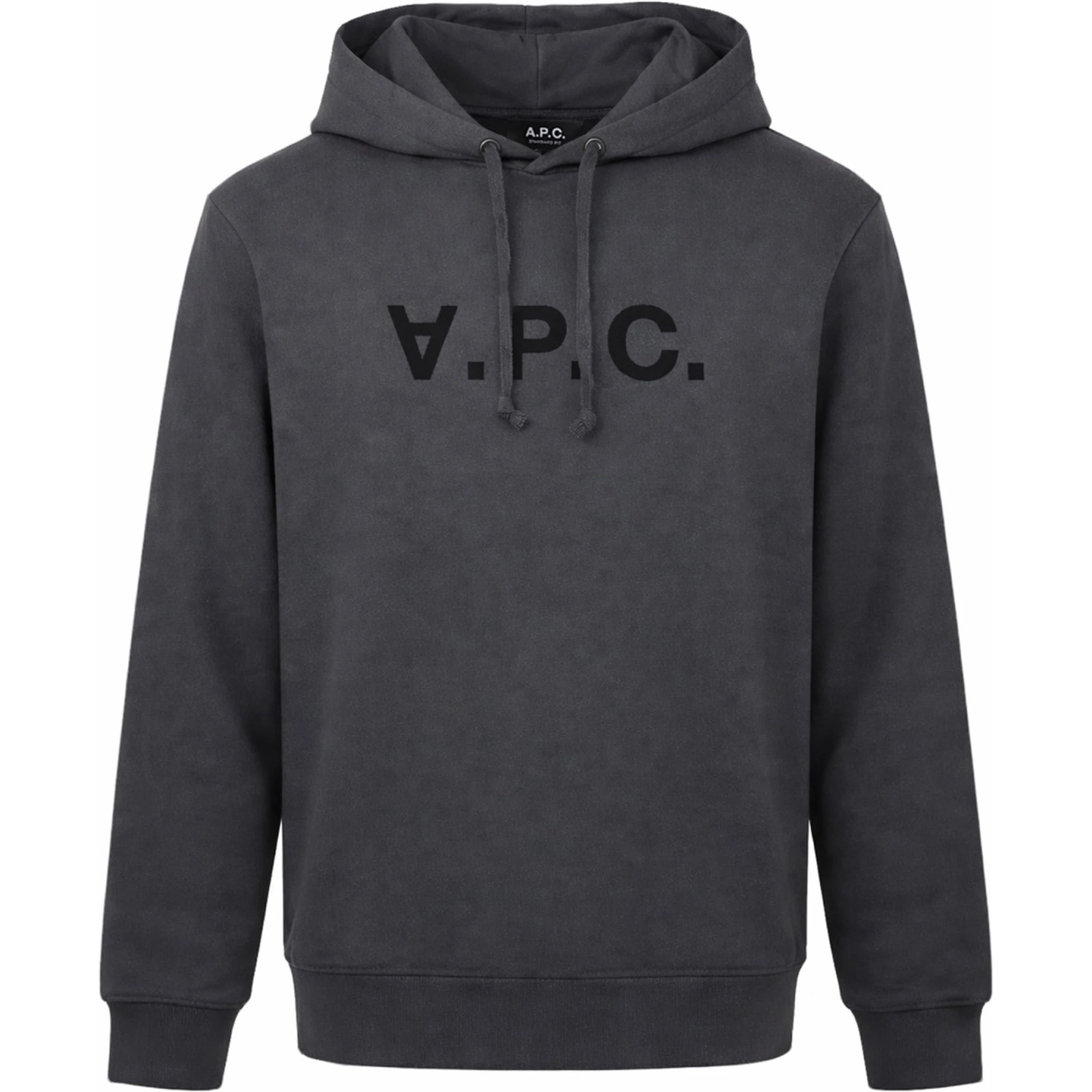 كنزة رياضية بشعار