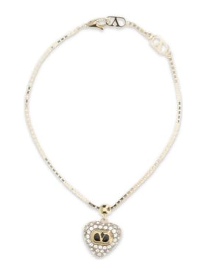 سوار من المعدن الذهبي