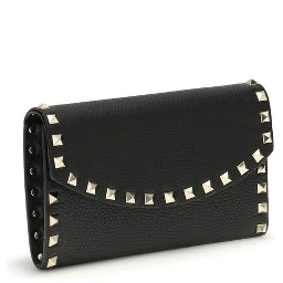 محفظة بوس توروس من جلد العجل الأسود