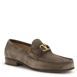 حذاء بوس توروس سهل الارتداء من جلد العجل البني