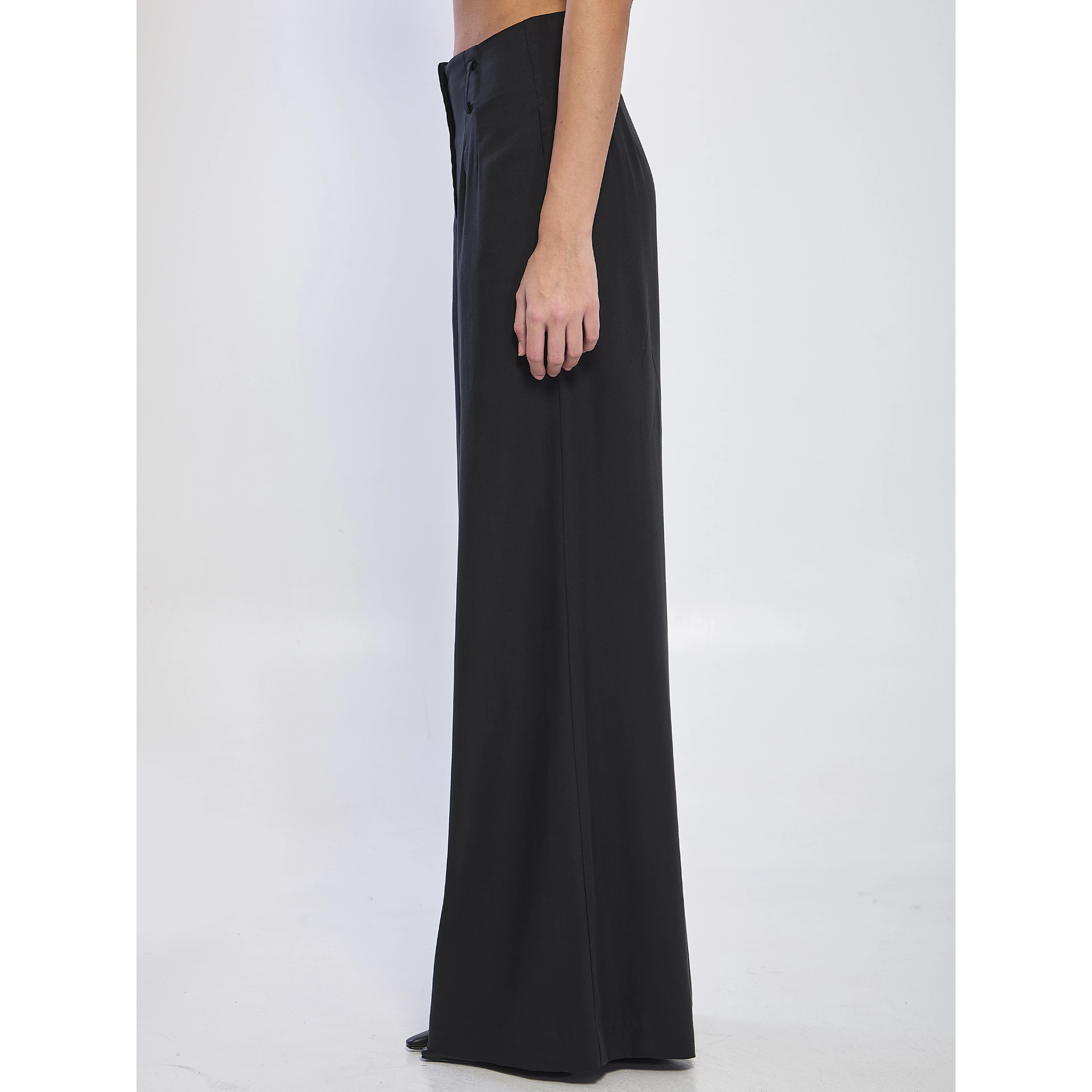 Wide-leg pants