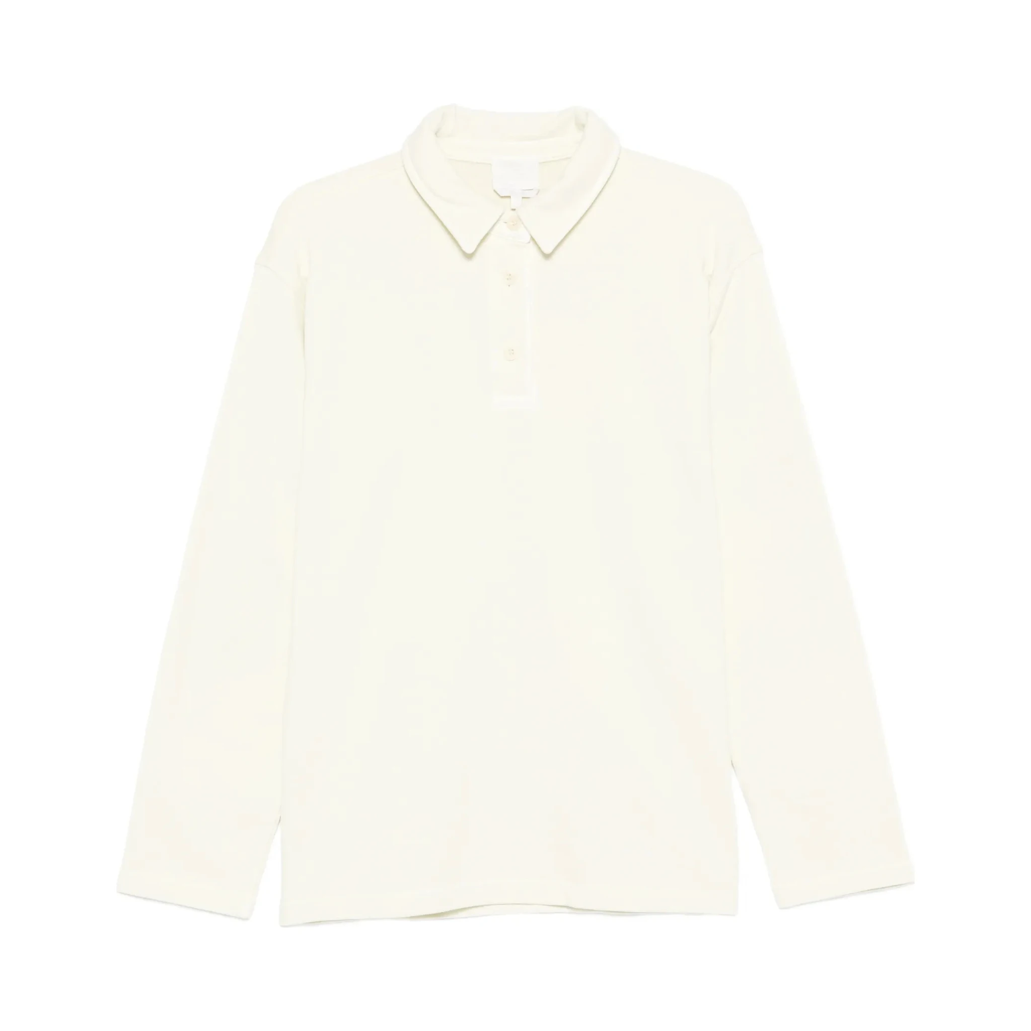 تيشيرتات وبولو بيضاء من APC