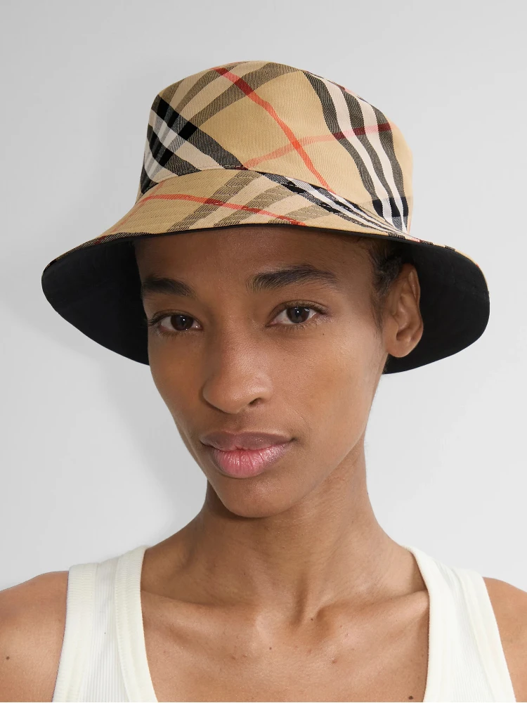 Burberry Hats Black alternative
