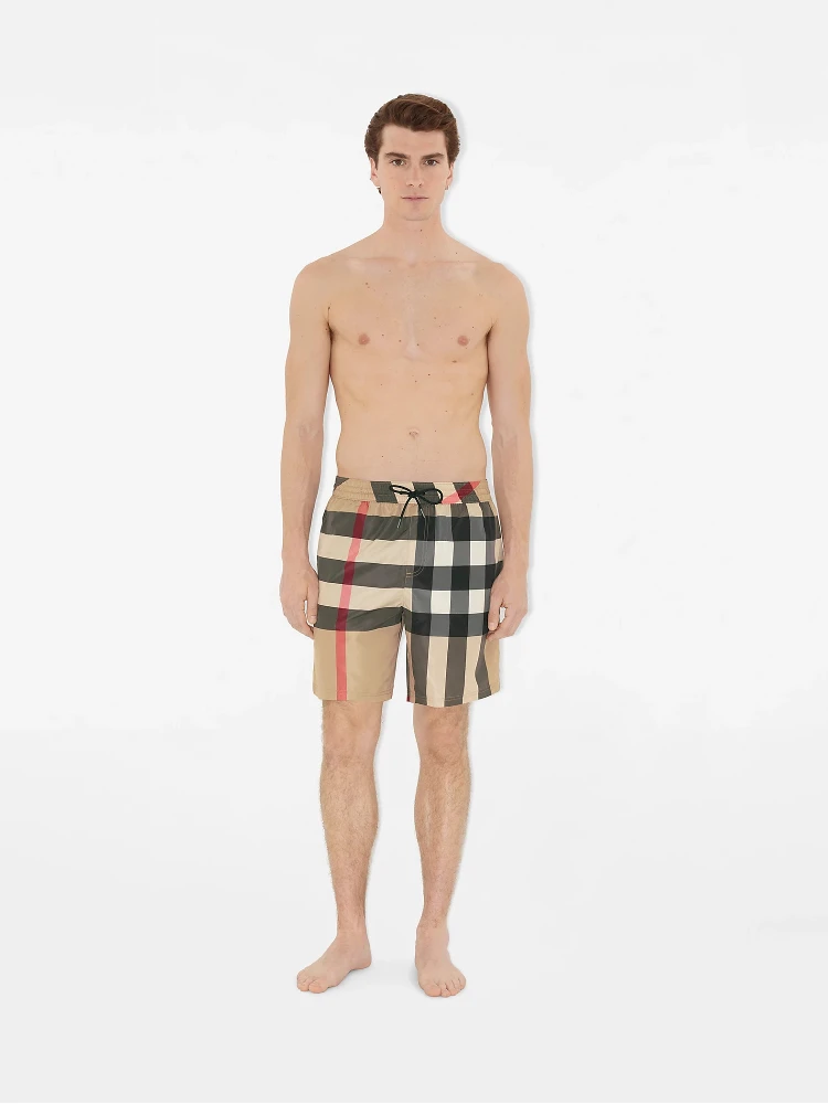 Burberry Sea clothing Beige alternative