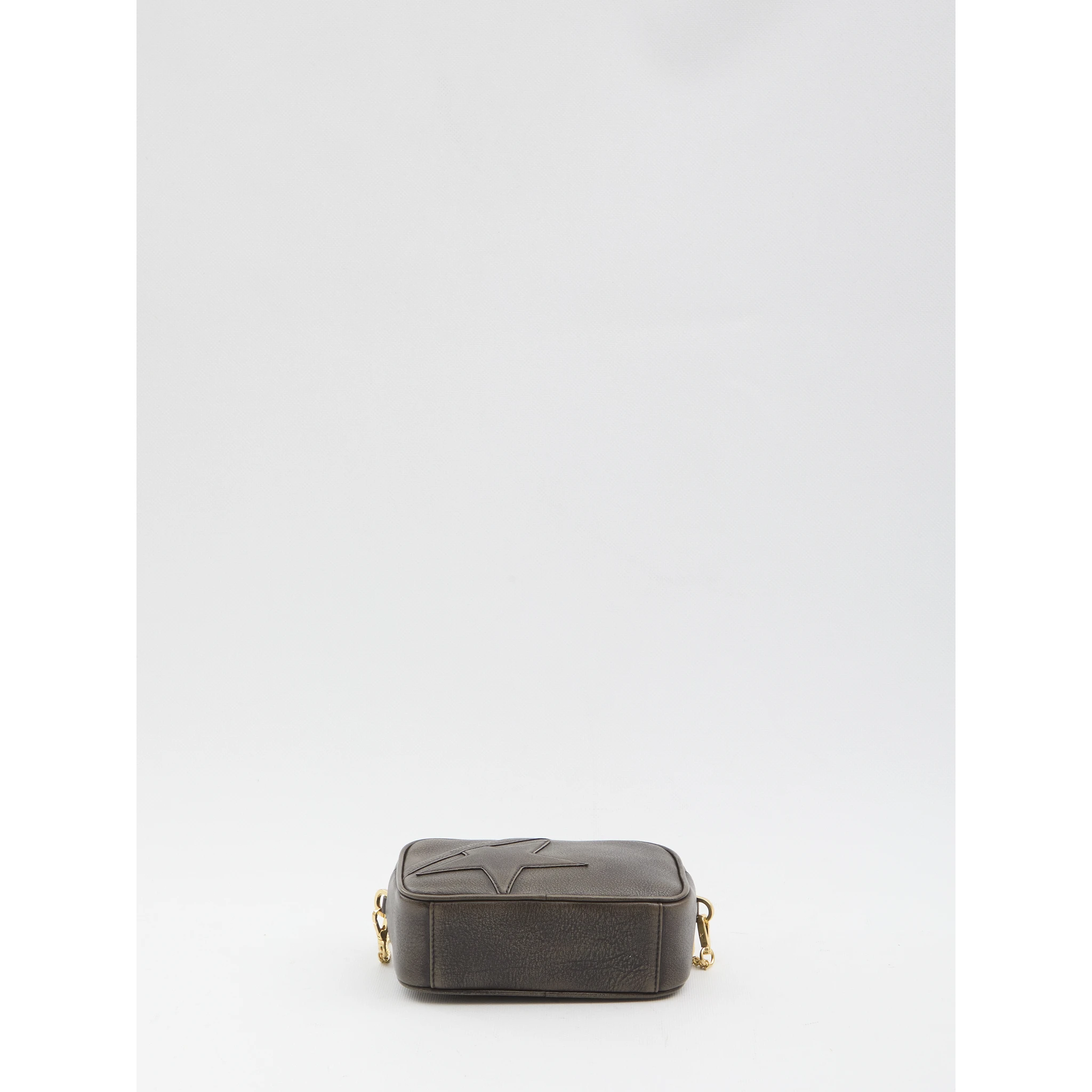 حقيبة كروسبودي صغيرة على شكل نجمة