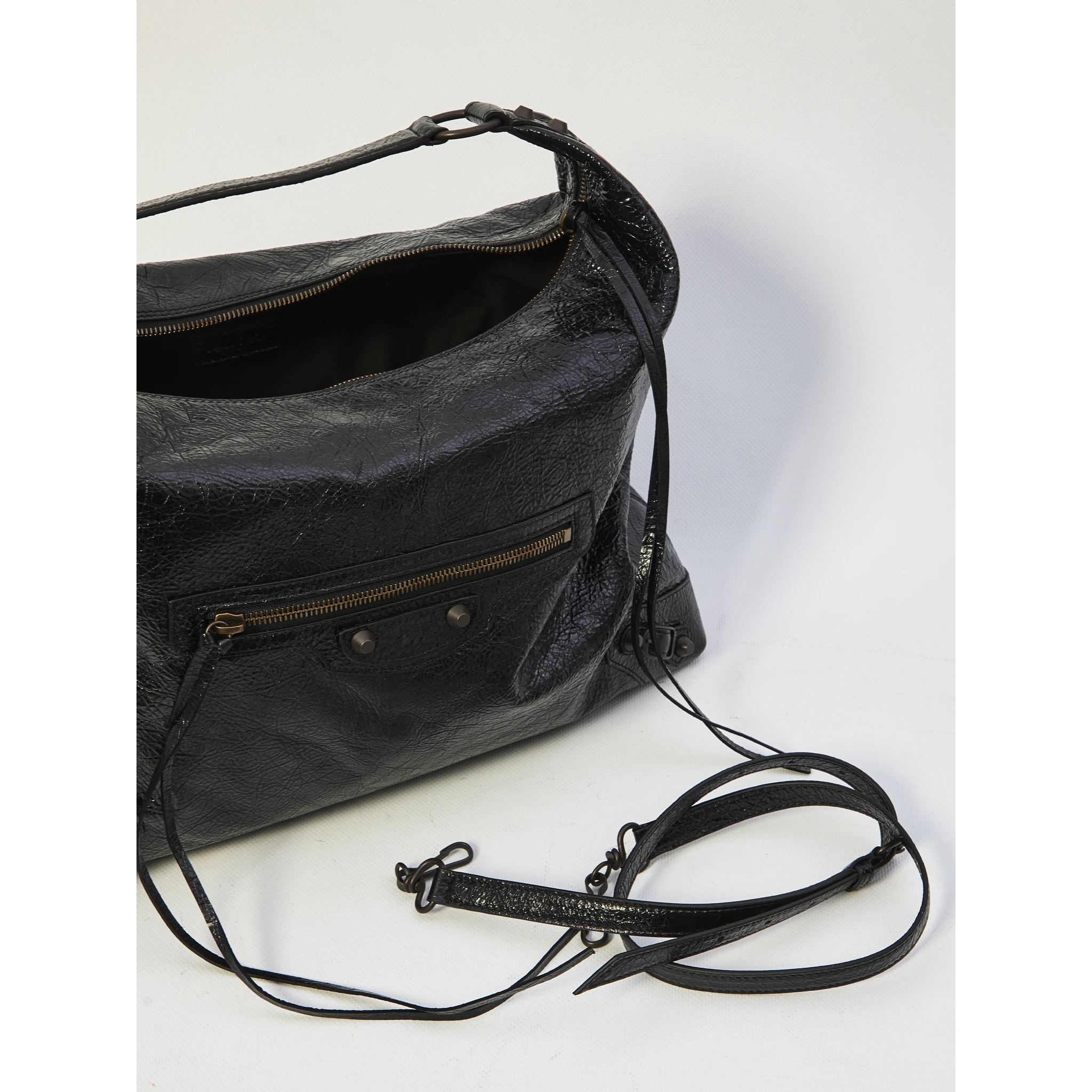 حقيبة لو سيتي هوبو متوسطة الحجم