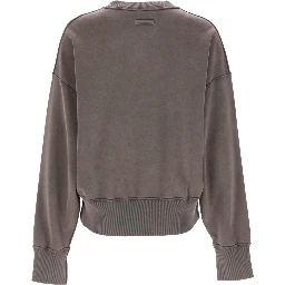 سويت شيرت مطرز