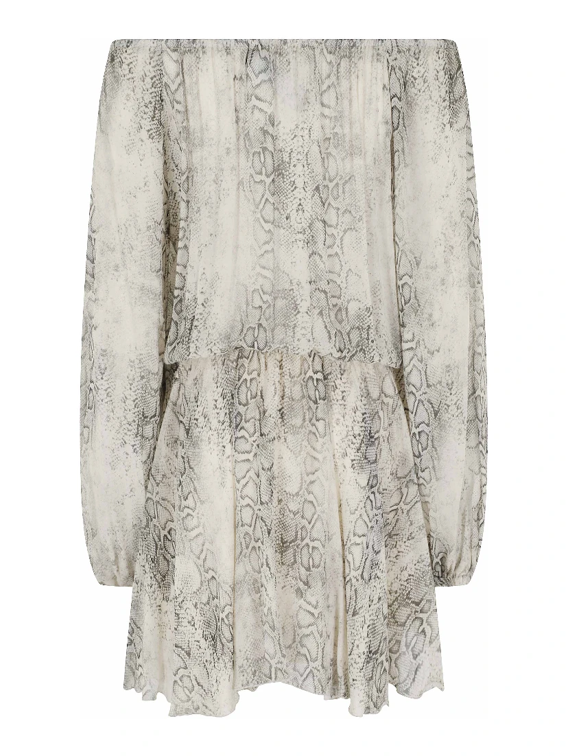 فستان قصير من قماش الجورجيت بنقشة جلد الثعبان