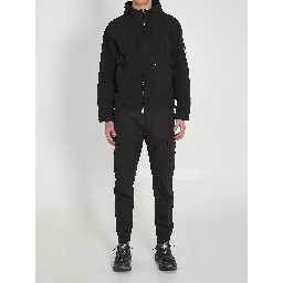 سترة خفيفة الوزن من مادة البولي تي سي بتقنية اللمس المضغوط