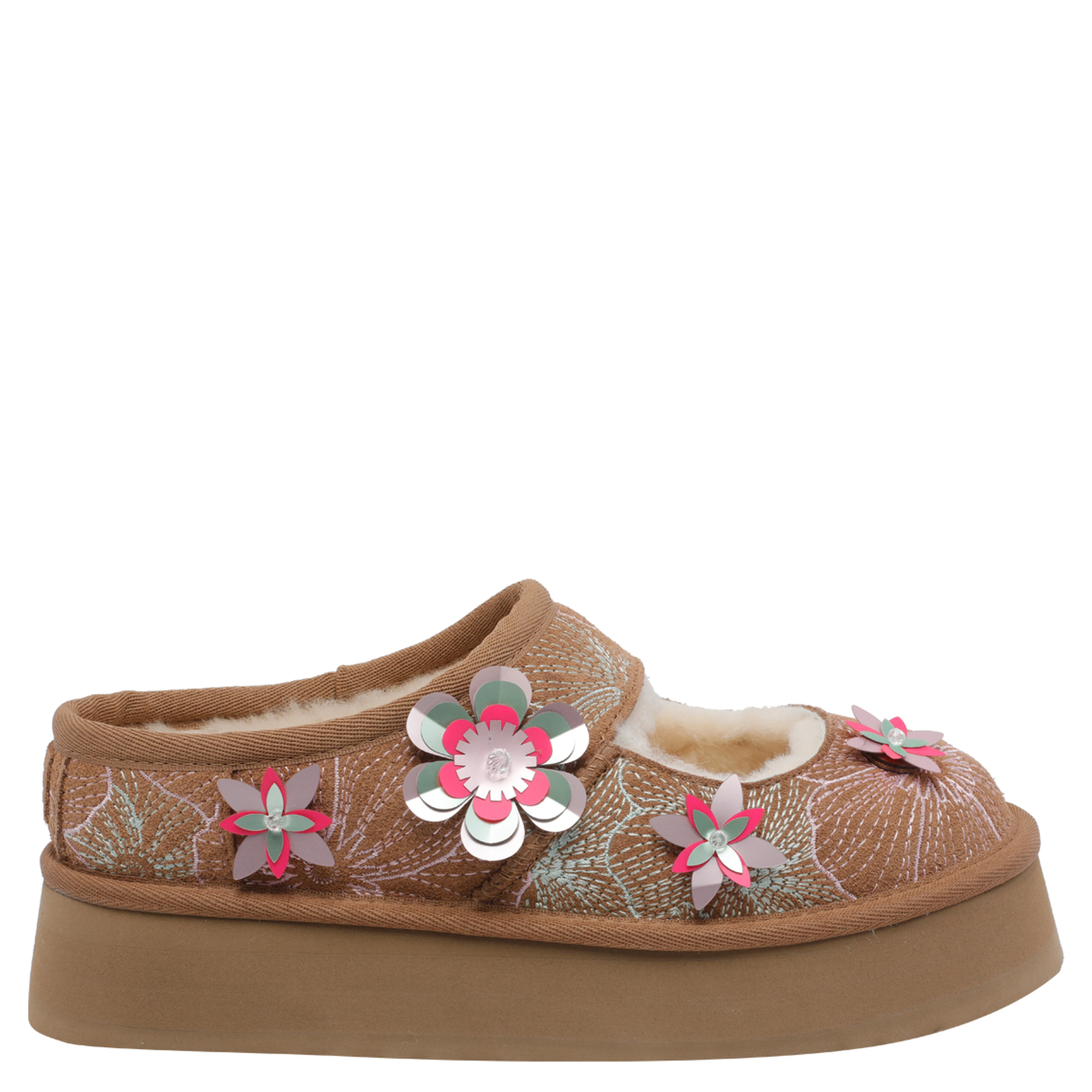 UGG Flat shoes Beige