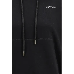 سويت شيرت قطني أسود