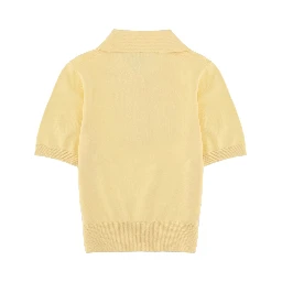 قميص بولو بشعار