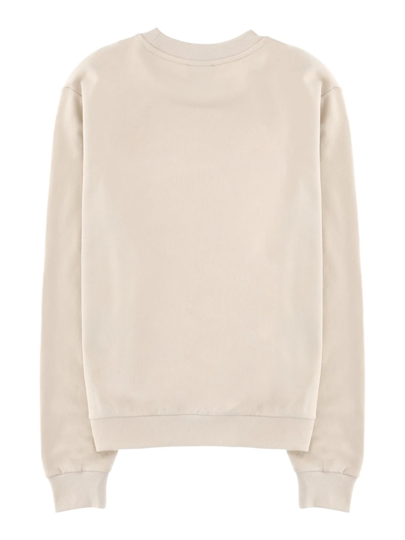 كنزة رياضية بشعار