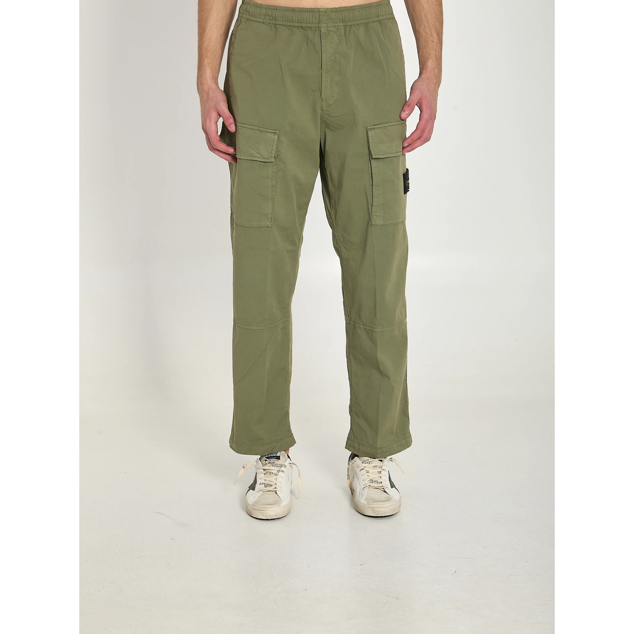 Loose pants