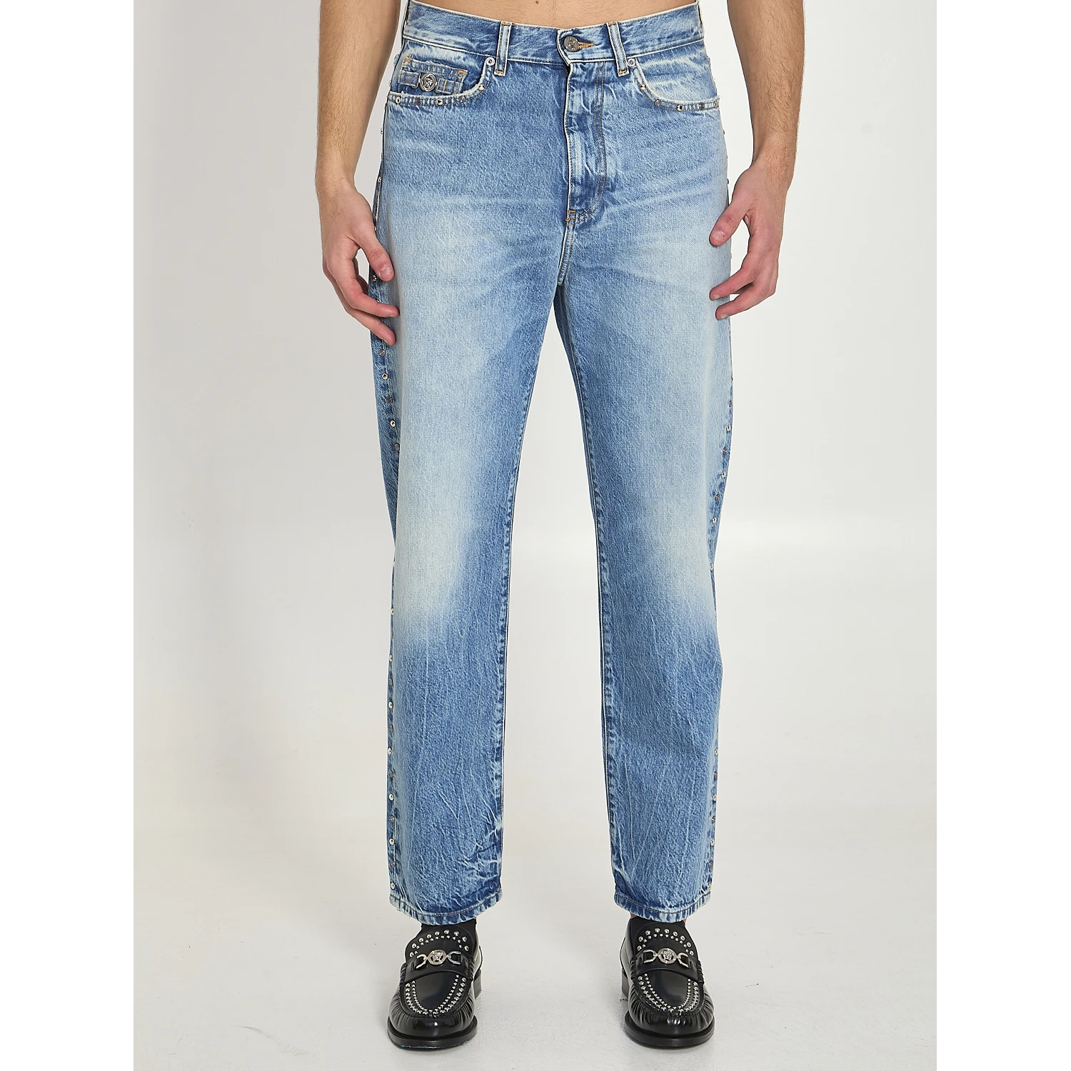 Stone-wash jeans with studs