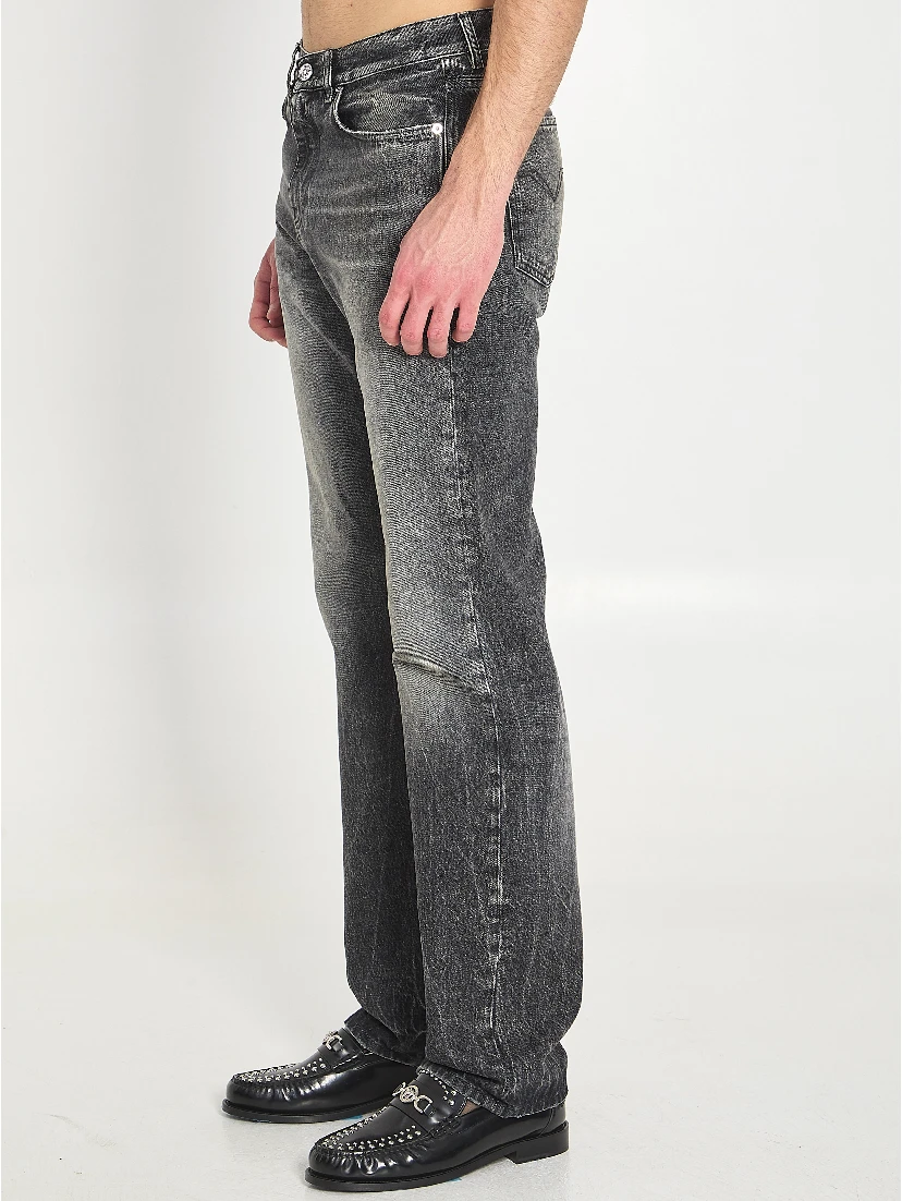 Stone washed jeans