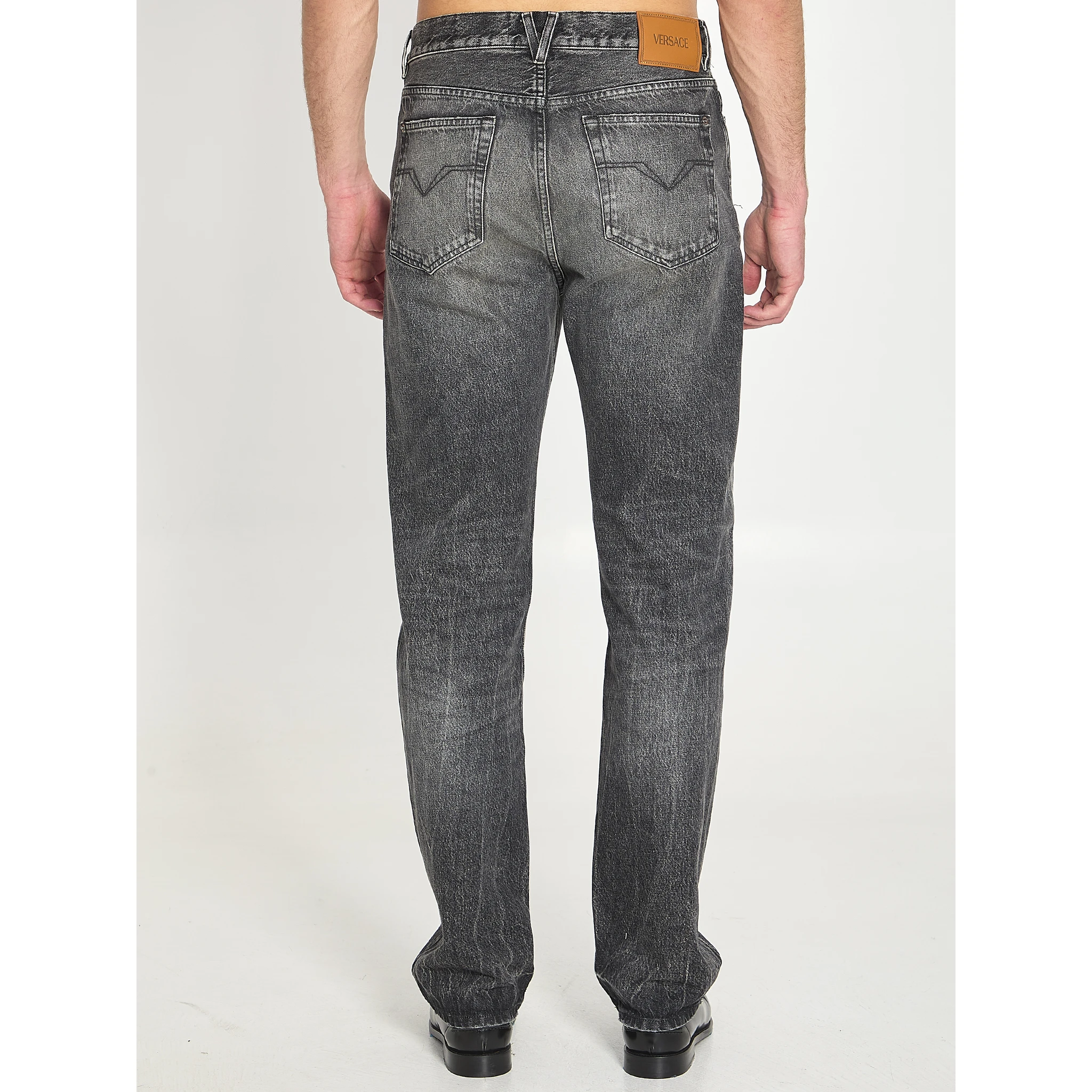 Stone washed jeans
