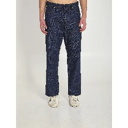 بنطال جينز فضفاض