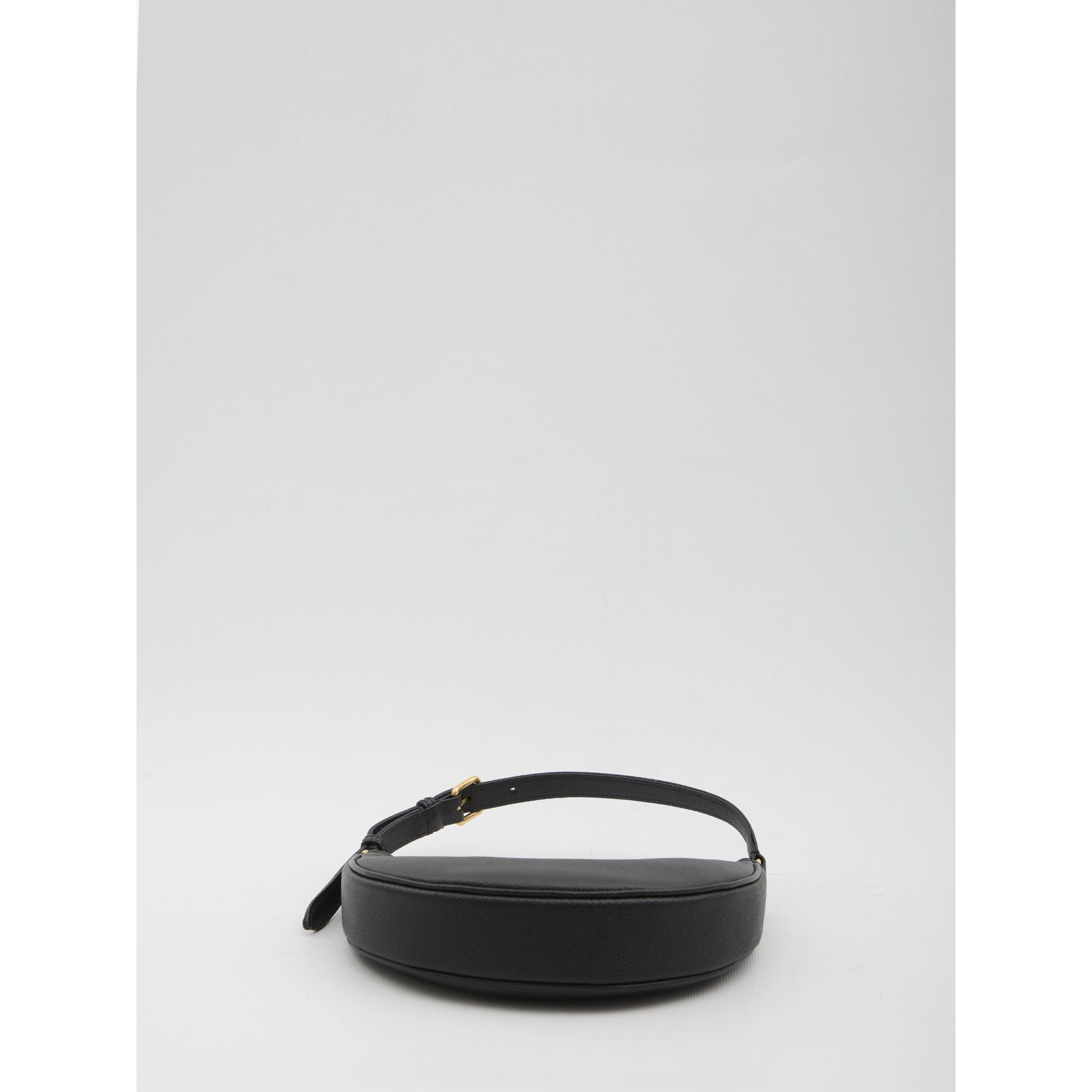 حقيبة هوبو صغيرة