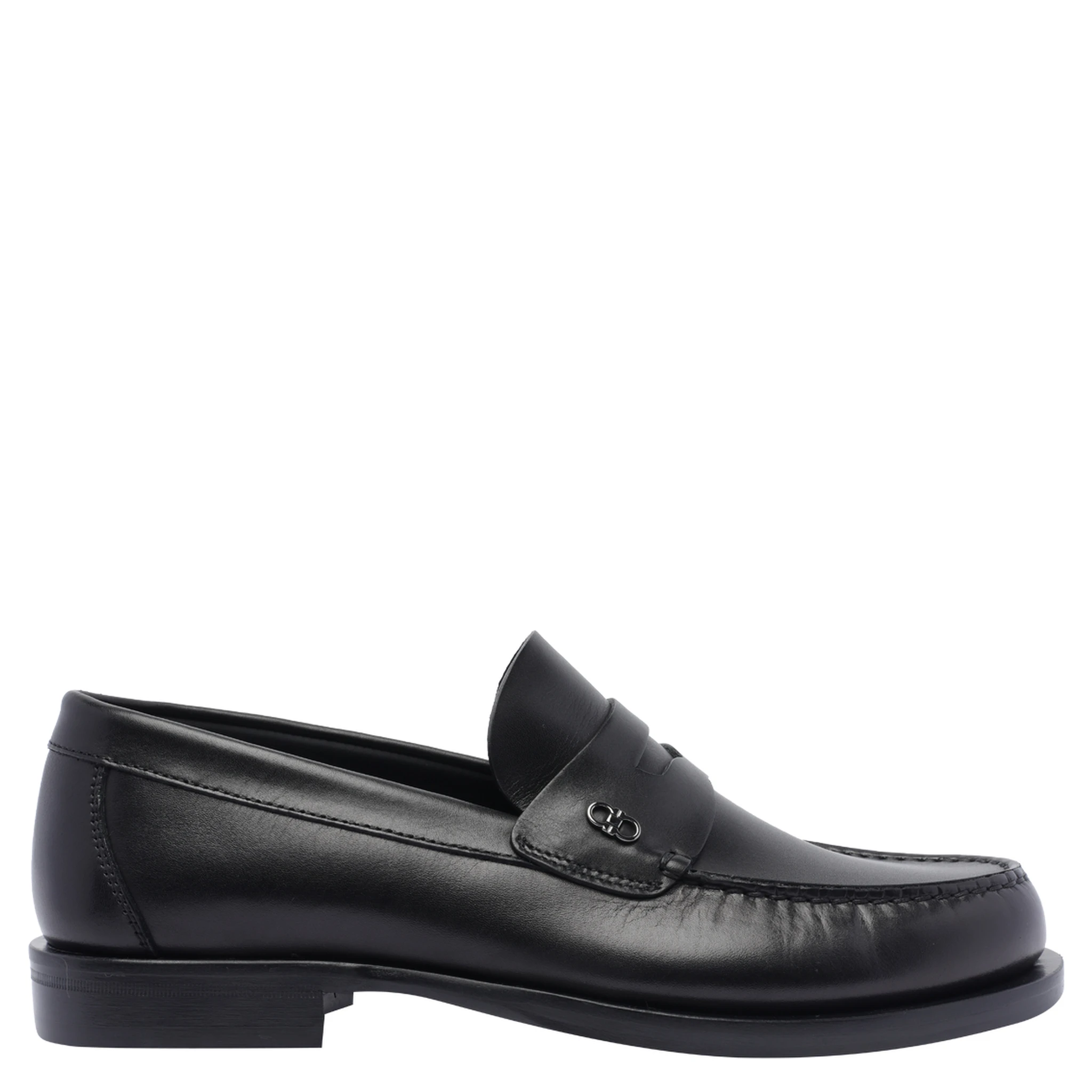 Ferragamo Flat shoes Black