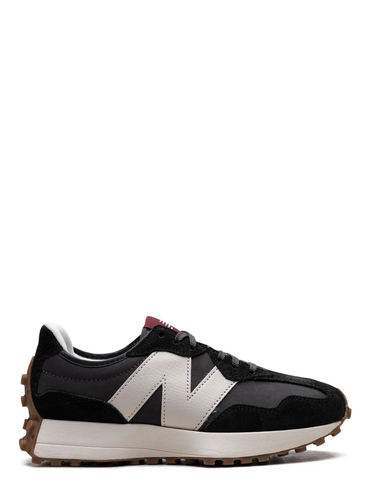 New Balance Sneakers Black