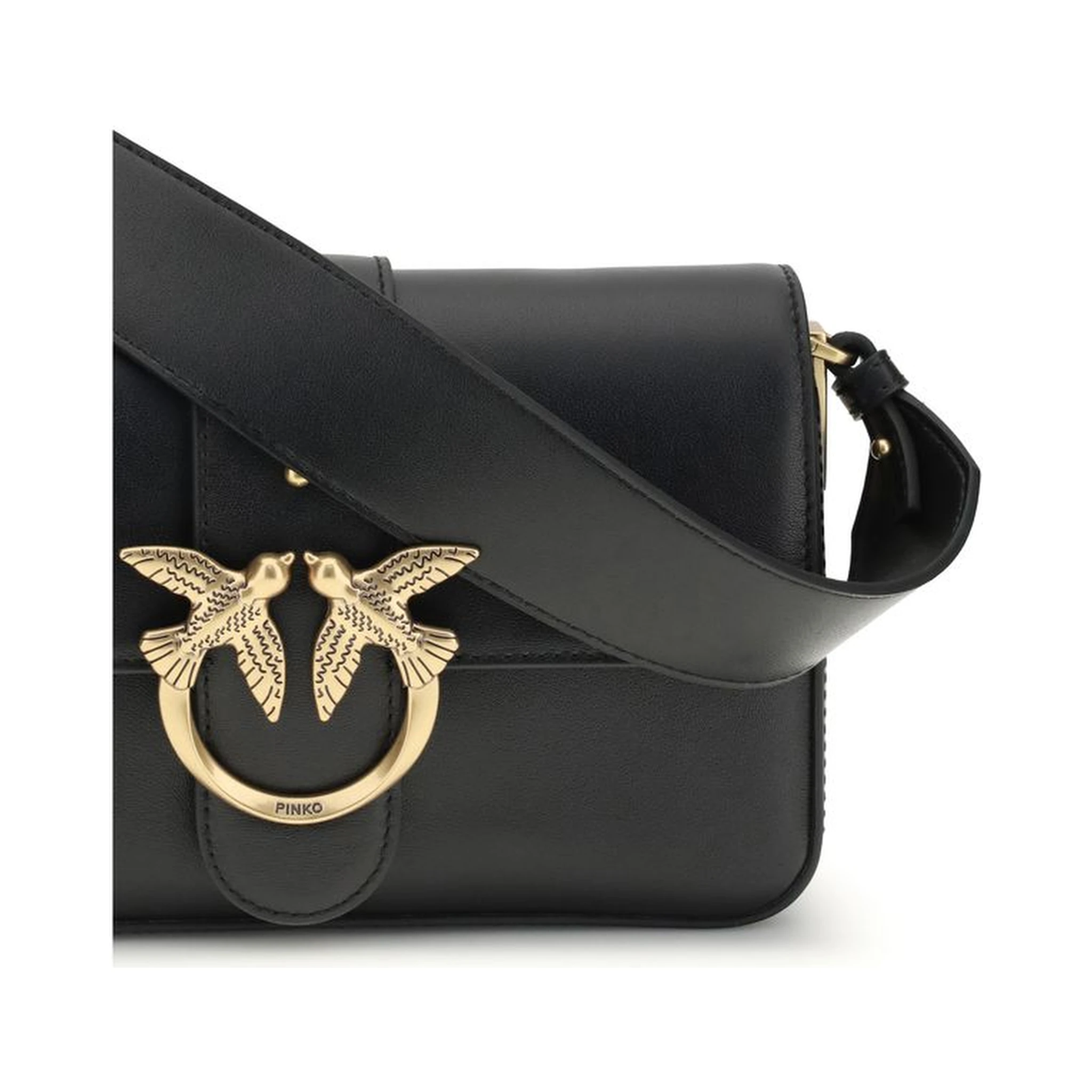 حقيبة كتف بوس توروس من جلد العجل الأسود