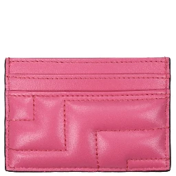 حامل بطاقات من الجلد الوردي