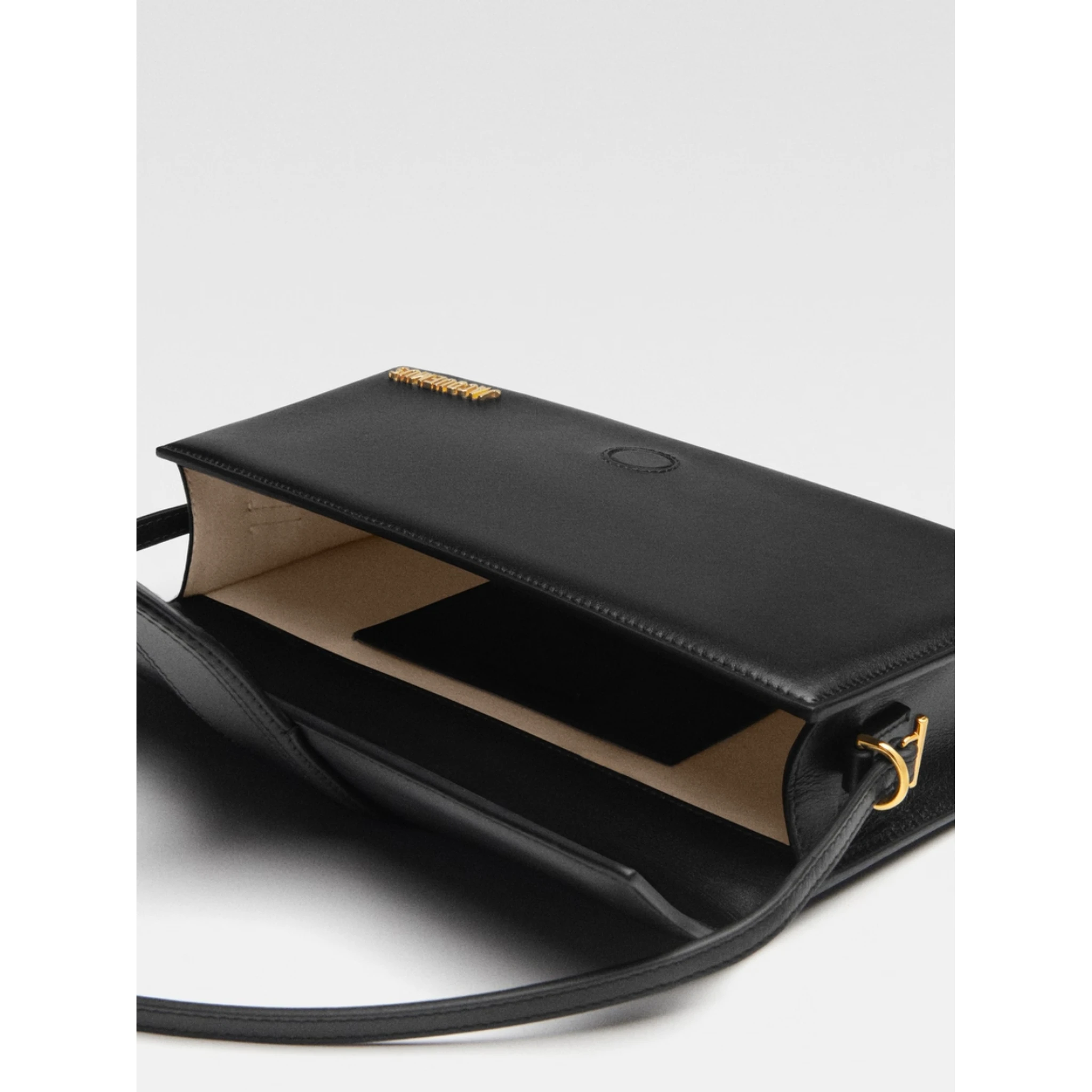 Black  leather Le Bambino Long bag