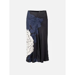 تنورة فيكتوريا بيكهام