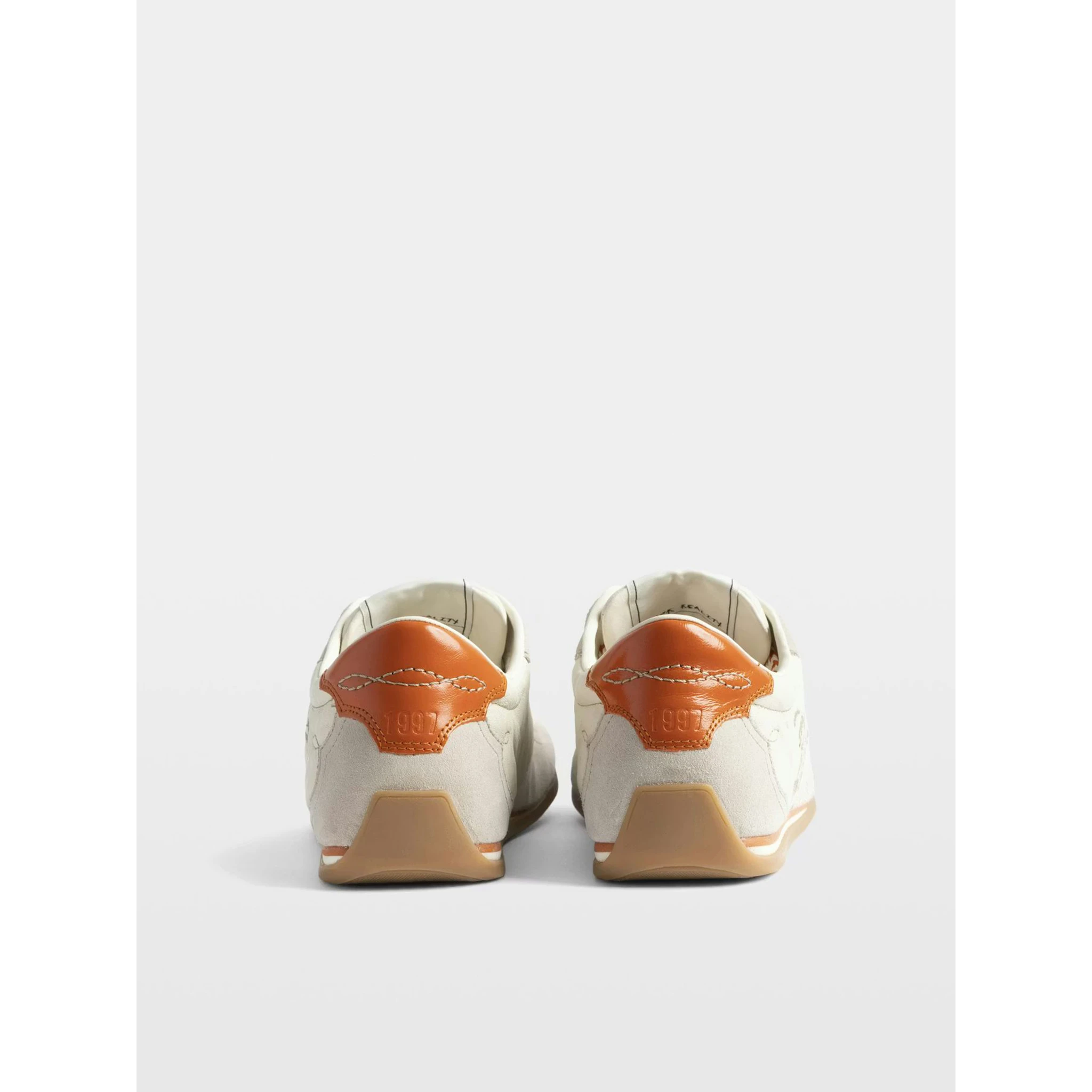 أحذية رياضية للرقص من زاديغ وفولتير