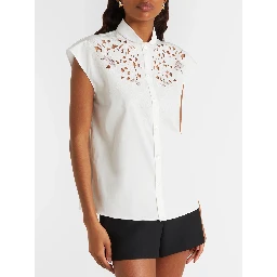 تيشيرت فالنتينو