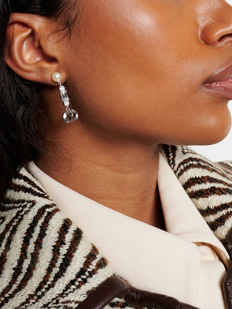 أقراط فالنتينو غارافاني alternative