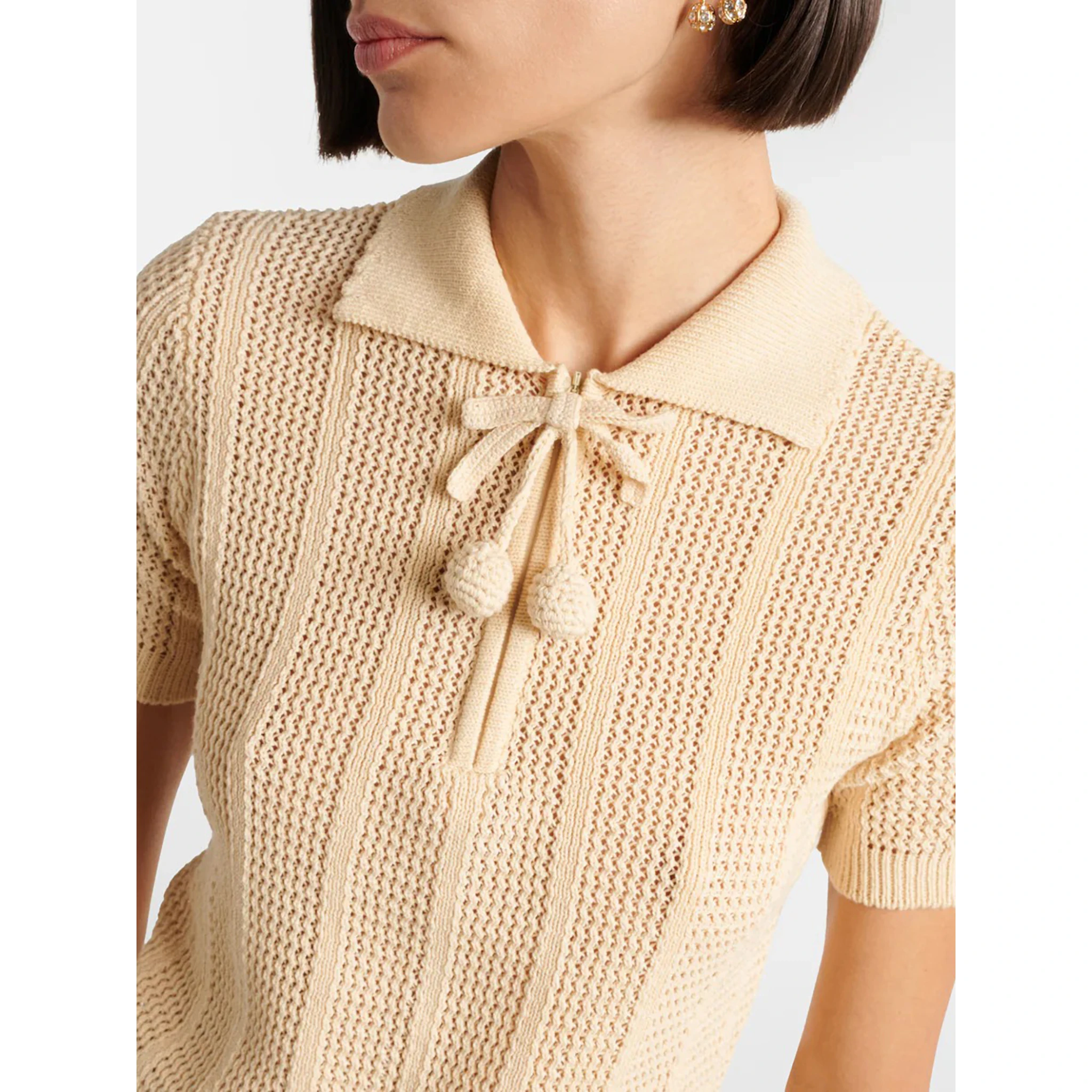 بلوزة فالنتينو