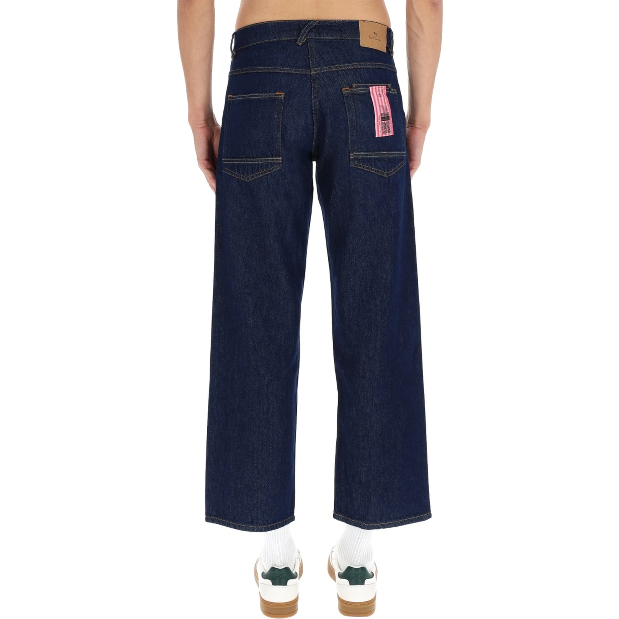 RELAXED FIT JEANS