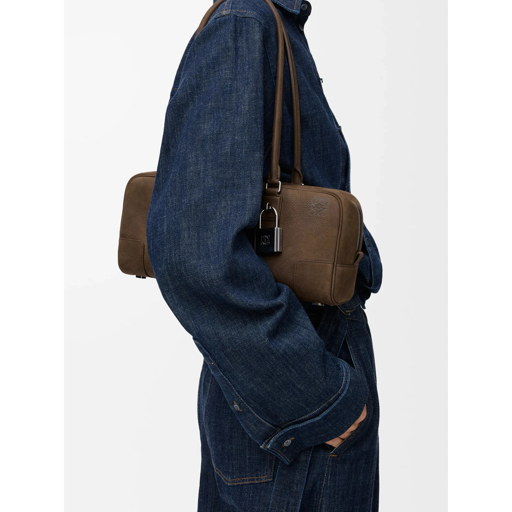 LOEWE AMAZONA 31 bag