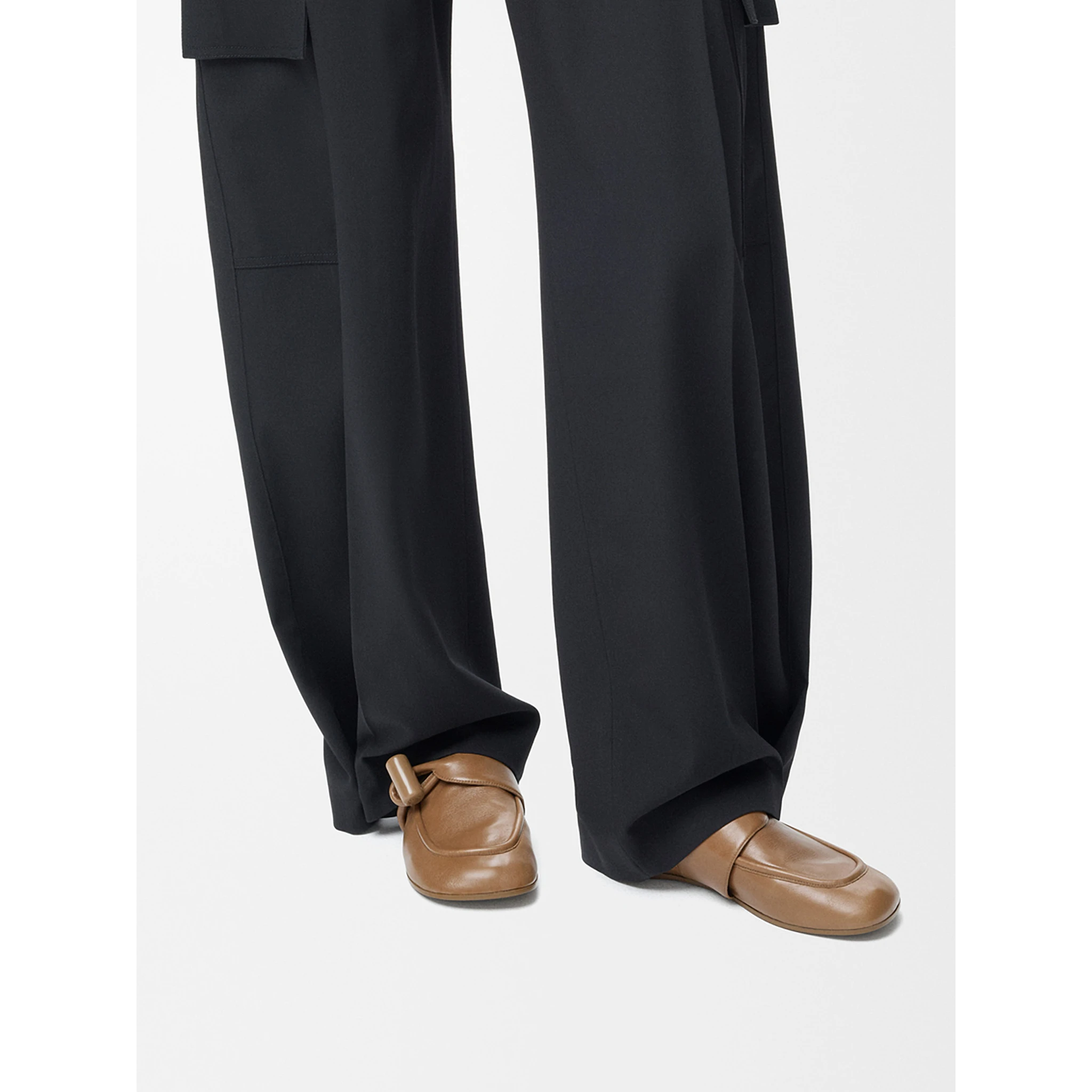 أحذية موكاسين من لوي