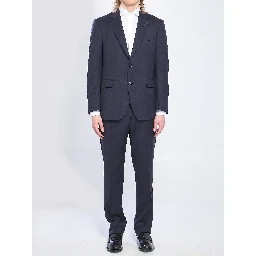 Feeling single-breasted suit